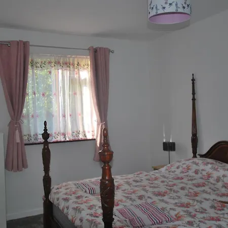 بيت للعطل Lakeview House For Families And Groups Self Catering *