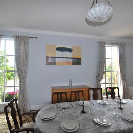 Lakeview House For Families And Groups Self Catering بيت للعطل أدير